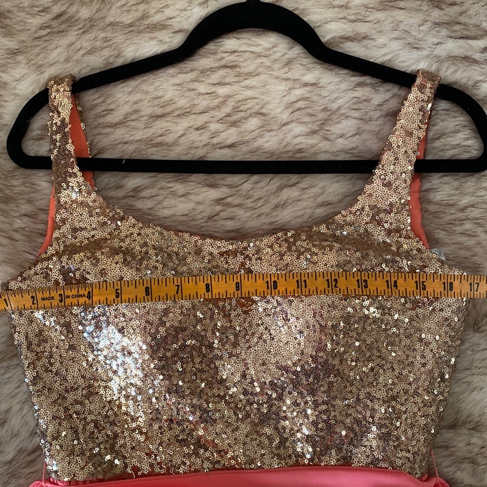 Christina Wu Coral dress with gold sequin top NWT Sz 4 - Picture 15 of 16